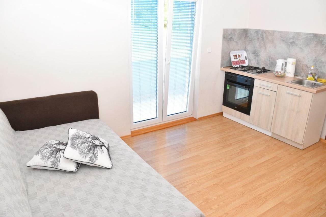 Apartmani Niko 1 Radovin Eksteriør billede